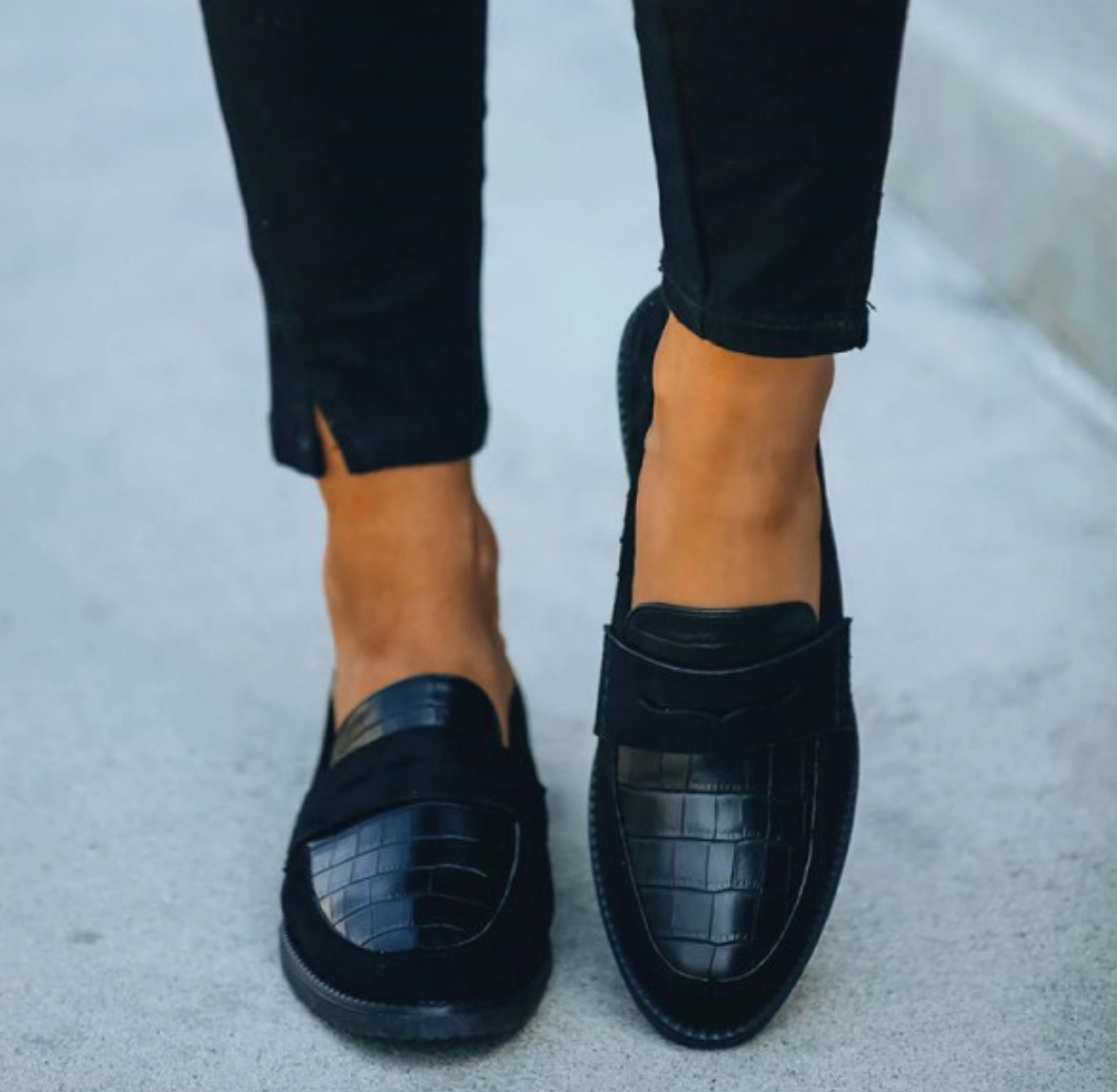 Dames Loafers van Leer met Minimalistisch Ontwerp en Comfortabele Pasvorm 1