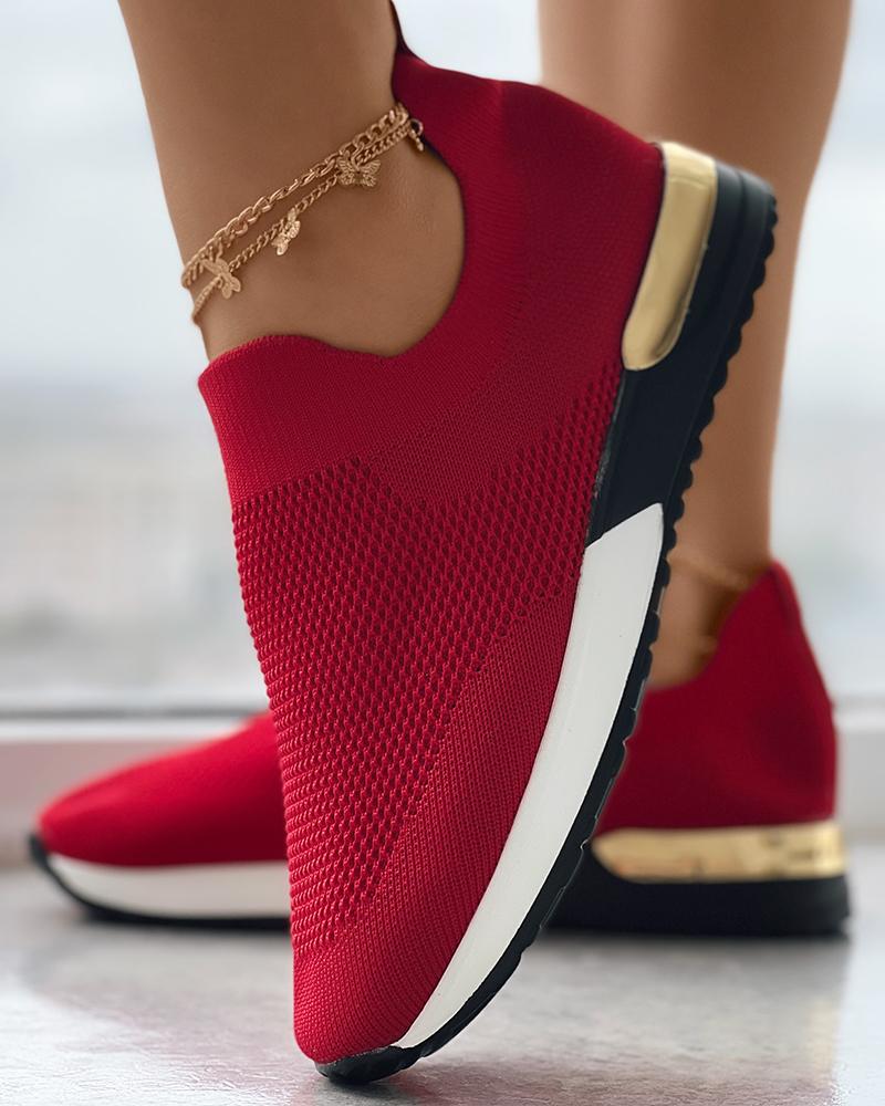 Dames Slip-On Sneakers met Gouden Accenten Rood