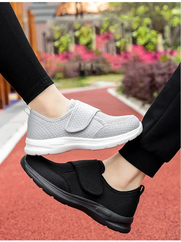 Wandelschoenen Dames voor Brede Voeten met Klittenband en Antislipzool 5