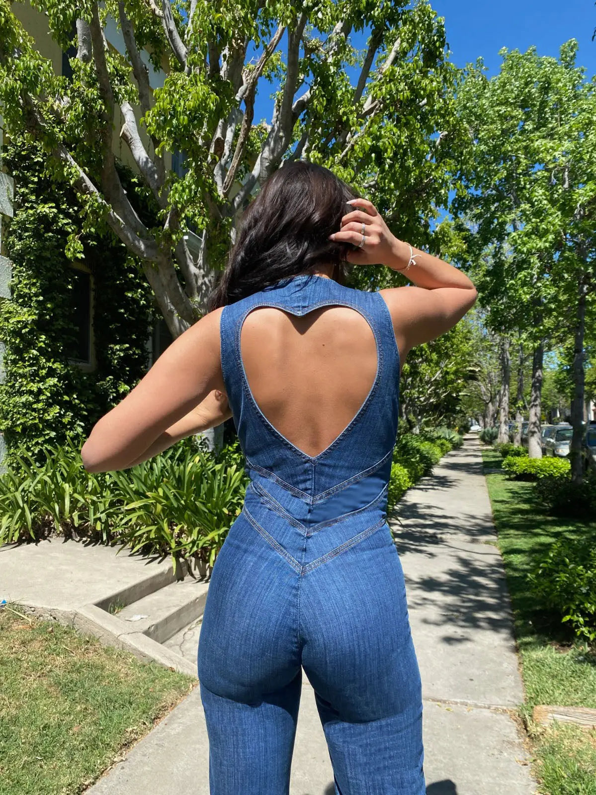 Dames Denim Jumpsuit Mouwloos met Diepe V-hals en Wijduitlopende Pijpen