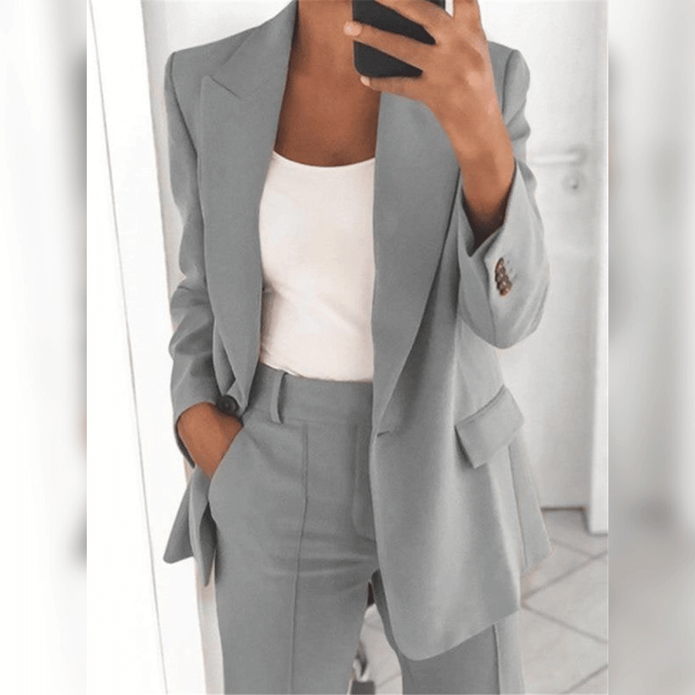 Dames Anzug met Tijdloos Design en Luxe Stoffen 5