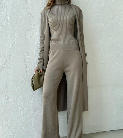 Dames Co Ord Set met Lange Cardigan en Mouwloze Coltrui voor Comfy Look 2