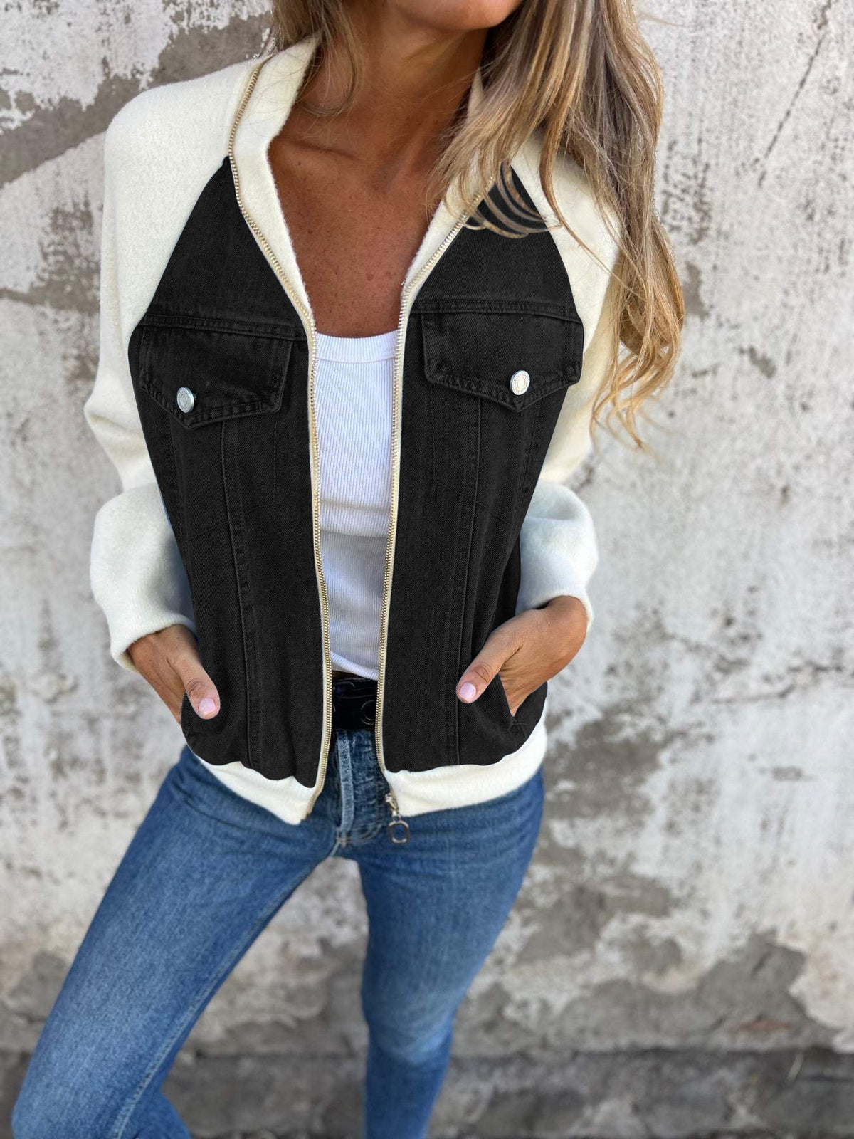 Dames Jacket met V-hals, Contrastpanelen en Casual Silhouet Wit