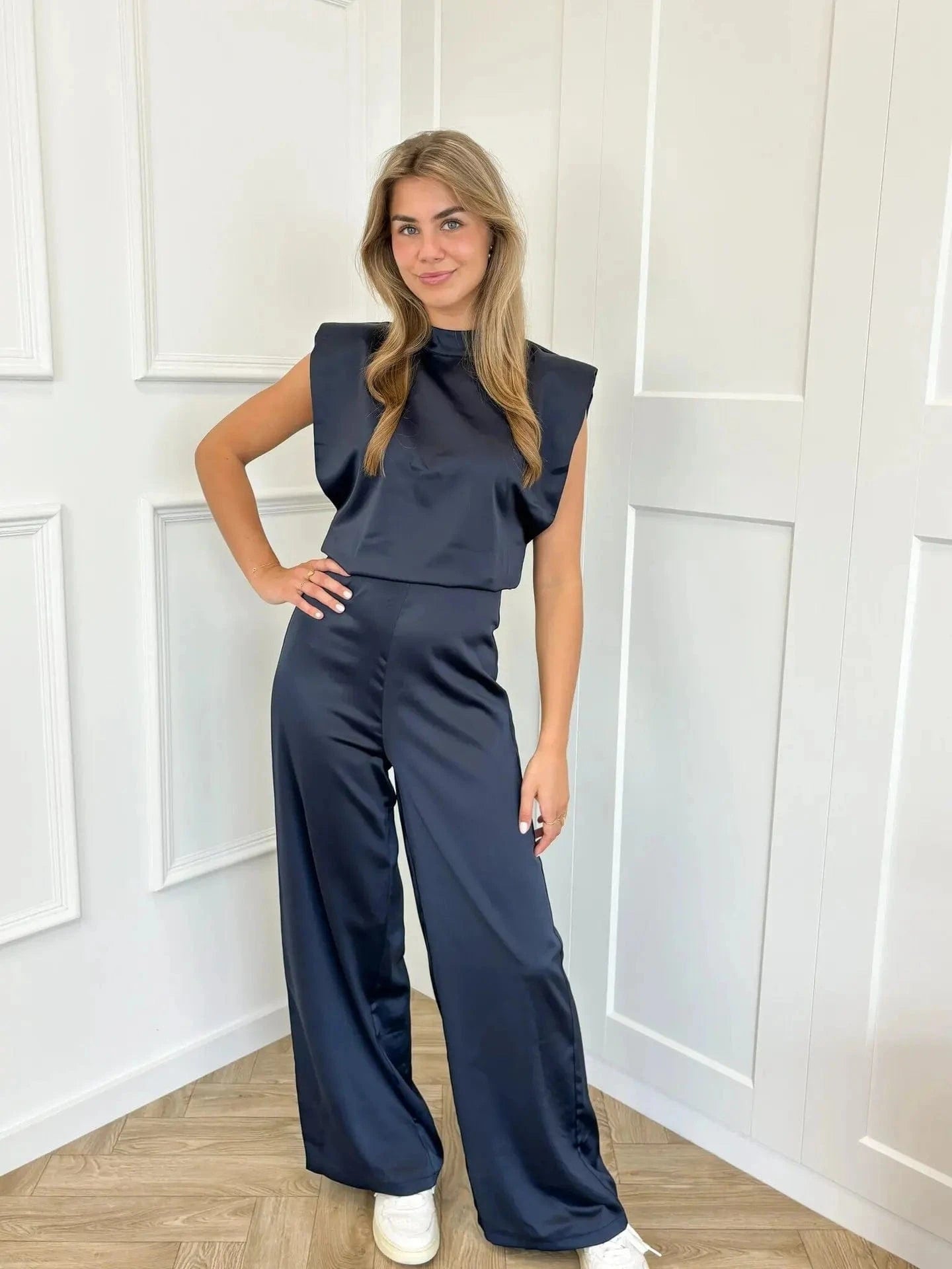 Dames Jumpsuit met Open Rug Marineblauw