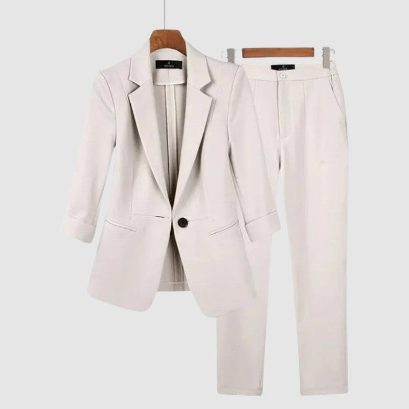 Dames Pak 2 Delig met Gestructureerde Blazer en Rechte Pantalon 1