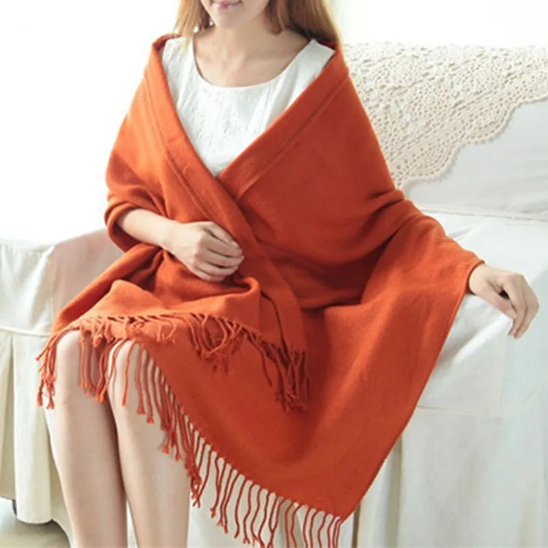 Dames Sjaal met Zachte Textuur en Elegante Afwerking voor de Winter
