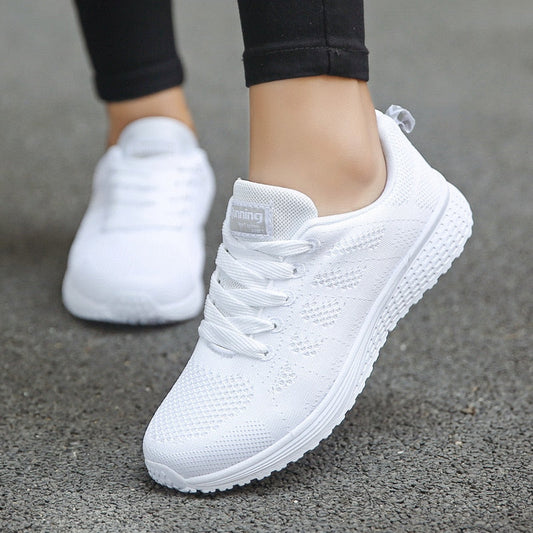 Dames Sneakers voor Vrijetijd en Actieve Lifestyle Wit