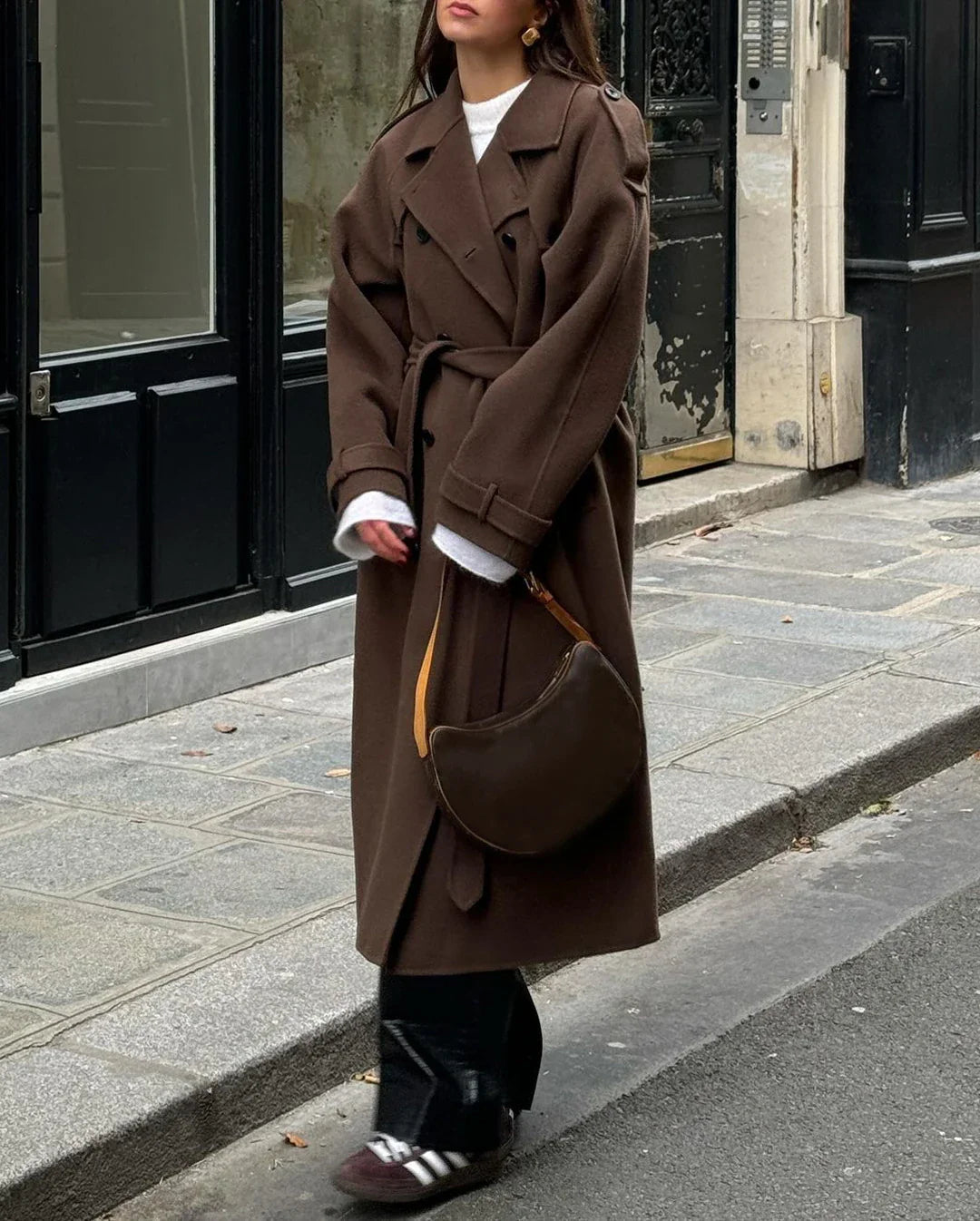 Dames Trenchcoat van Luxe Wol met Ceintuur en Double Breasted Sluiting 1