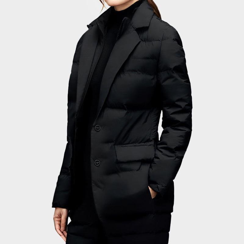 Dames Windbreaker met Water- en Windbestendige Buitenlaag en Lichtgewicht Vulling 0