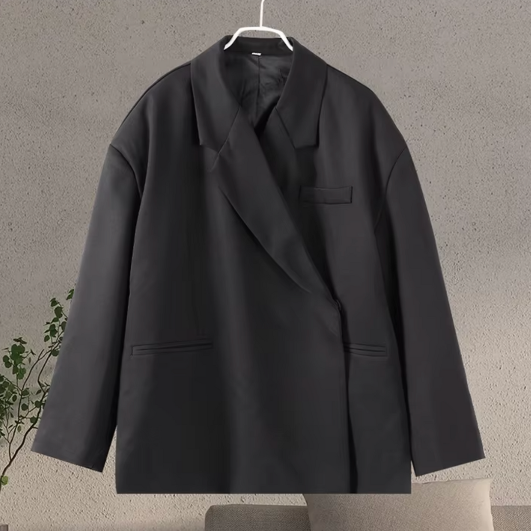Dames Zwarte Oversized Blazer met Trendy Pasvorm en Verfijnde Afwerking 4
