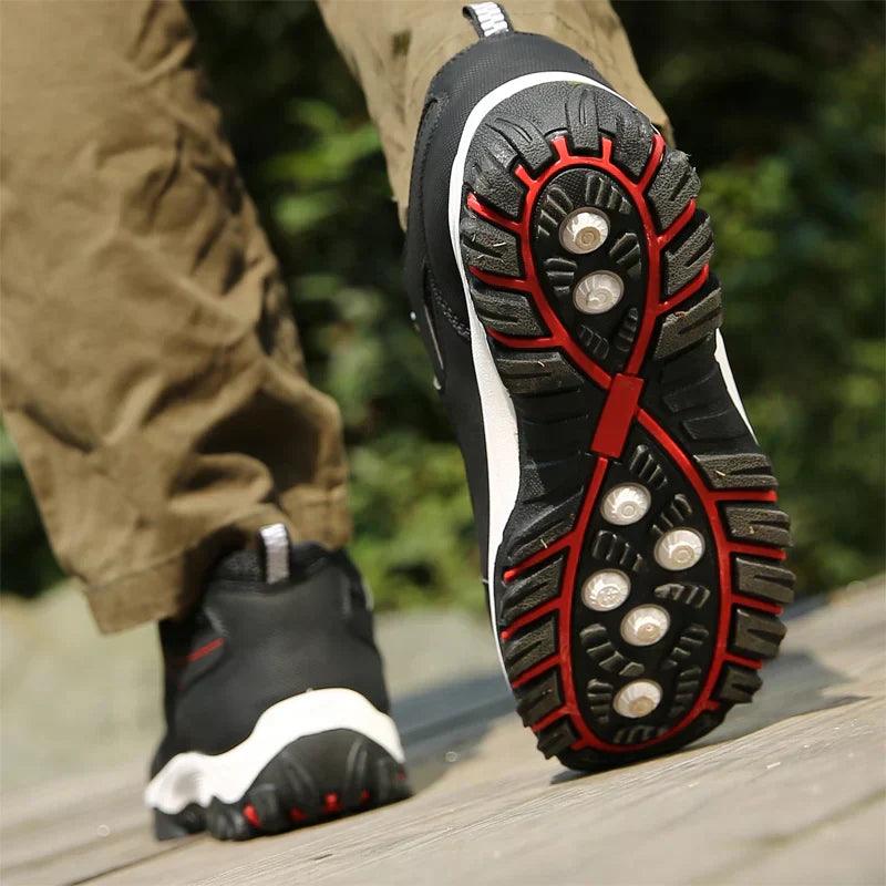 Heren Wandelschoenen met Vetersluiting, Contrasterende Zool en Profiel voor Winterse Omstandigheden