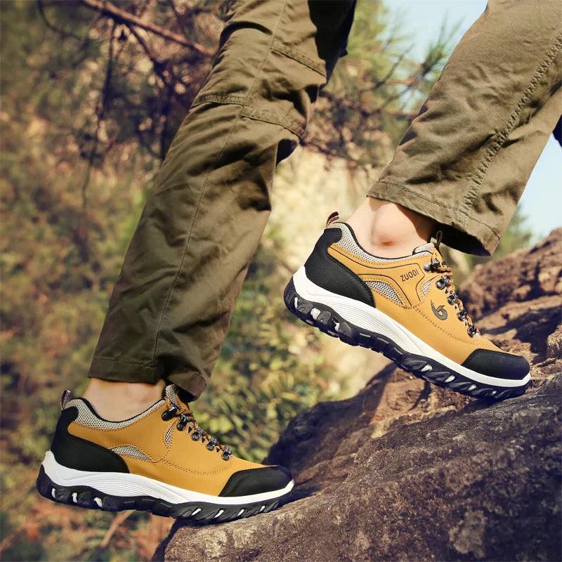 Heren Wandelschoenen met Vetersluiting, Contrasterende Zool en Profiel voor Winterse Omstandigheden