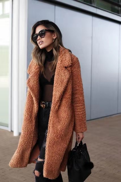 Lange Dames Jas met Teddy Fleece en Warme Voering voor de Winter 10