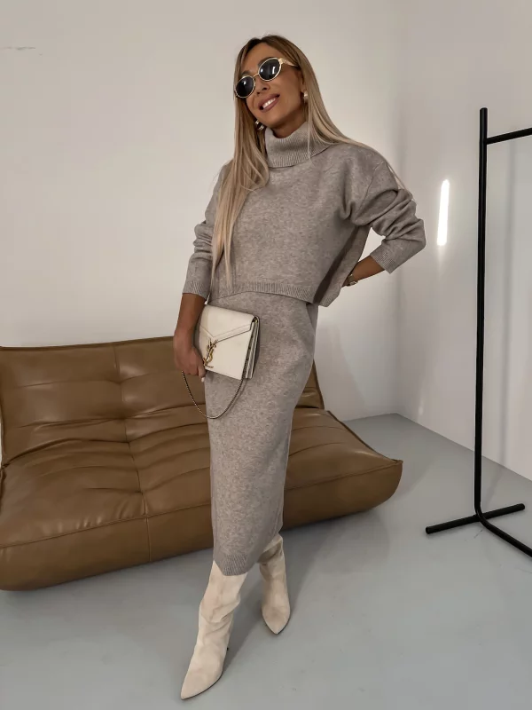 Dames Gebreide Tweedelige Set Coltrui met Midi Jurk Lichtgrijs