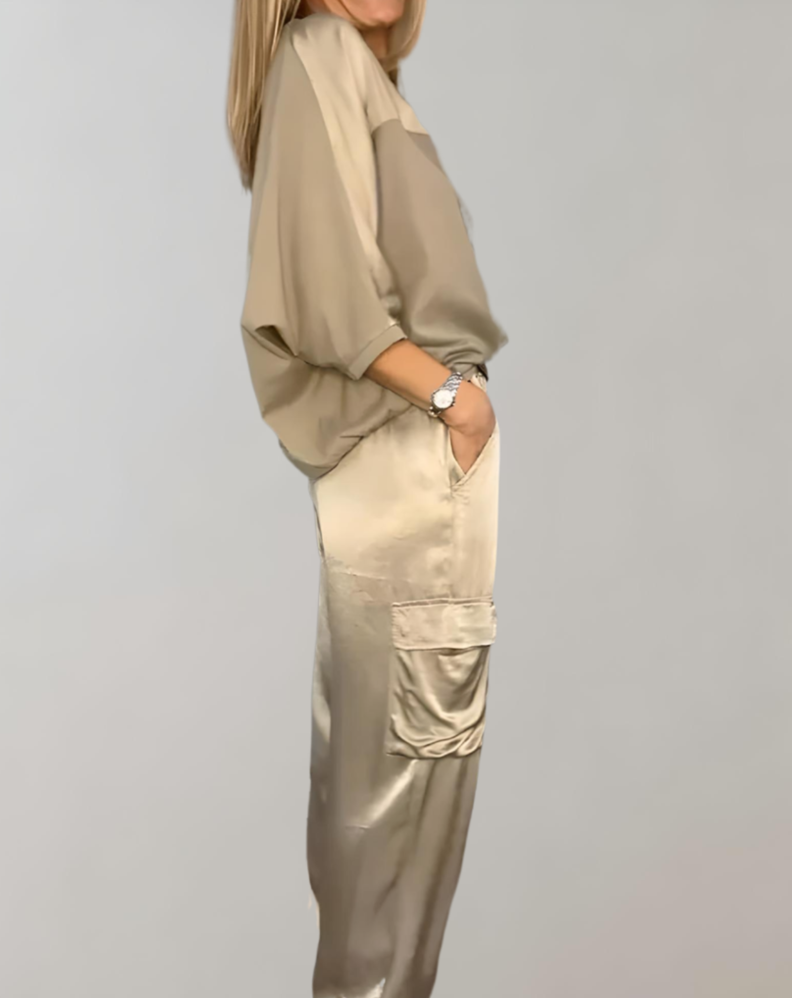 Vrouwen Stijlset met 3/4 Mouwen en Cargo Broek voor Elegante Gelegenheden 3