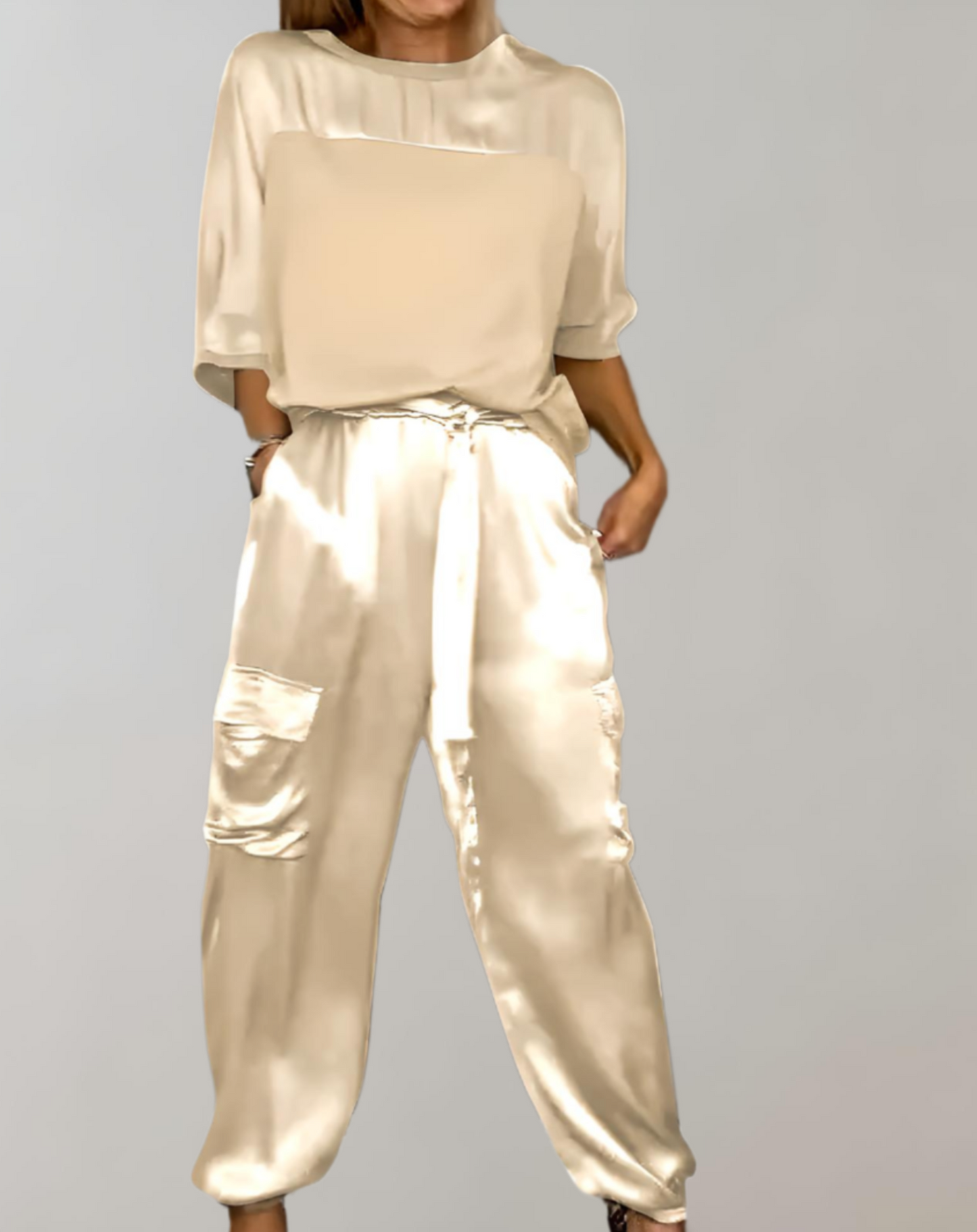 Vrouwen Stijlset met 3/4 Mouwen en Cargo Broek voor Elegante Gelegenheden 4
