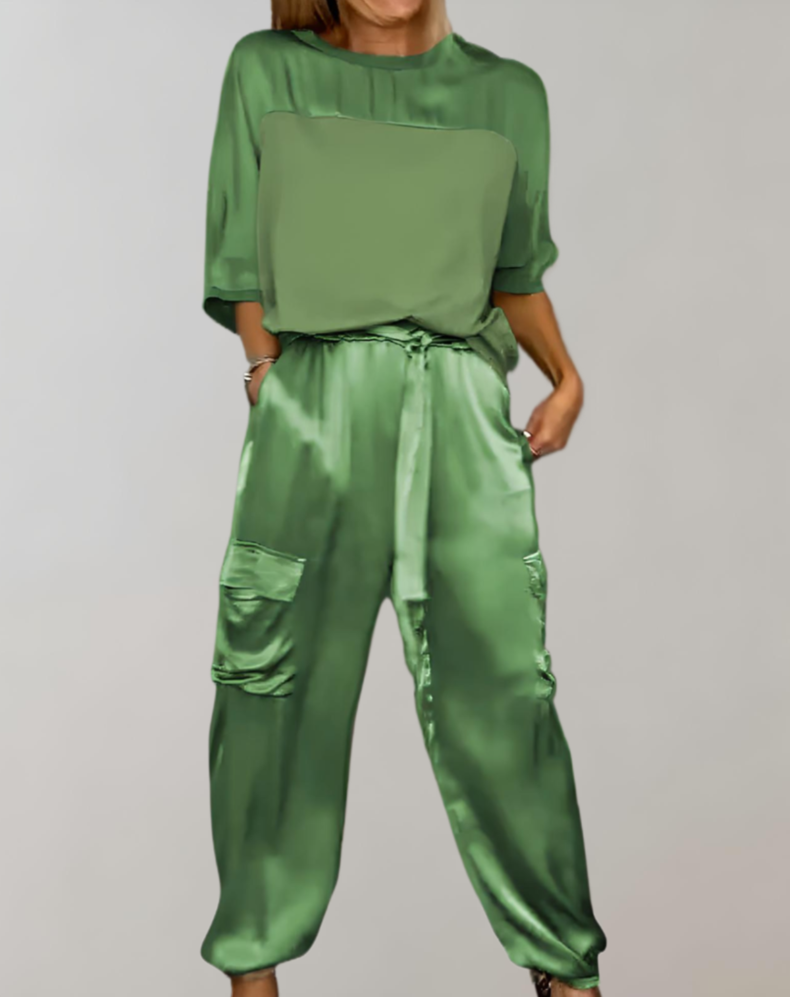 Vrouwen Stijlset met 3/4 Mouwen en Cargo Broek voor Elegante Gelegenheden 6