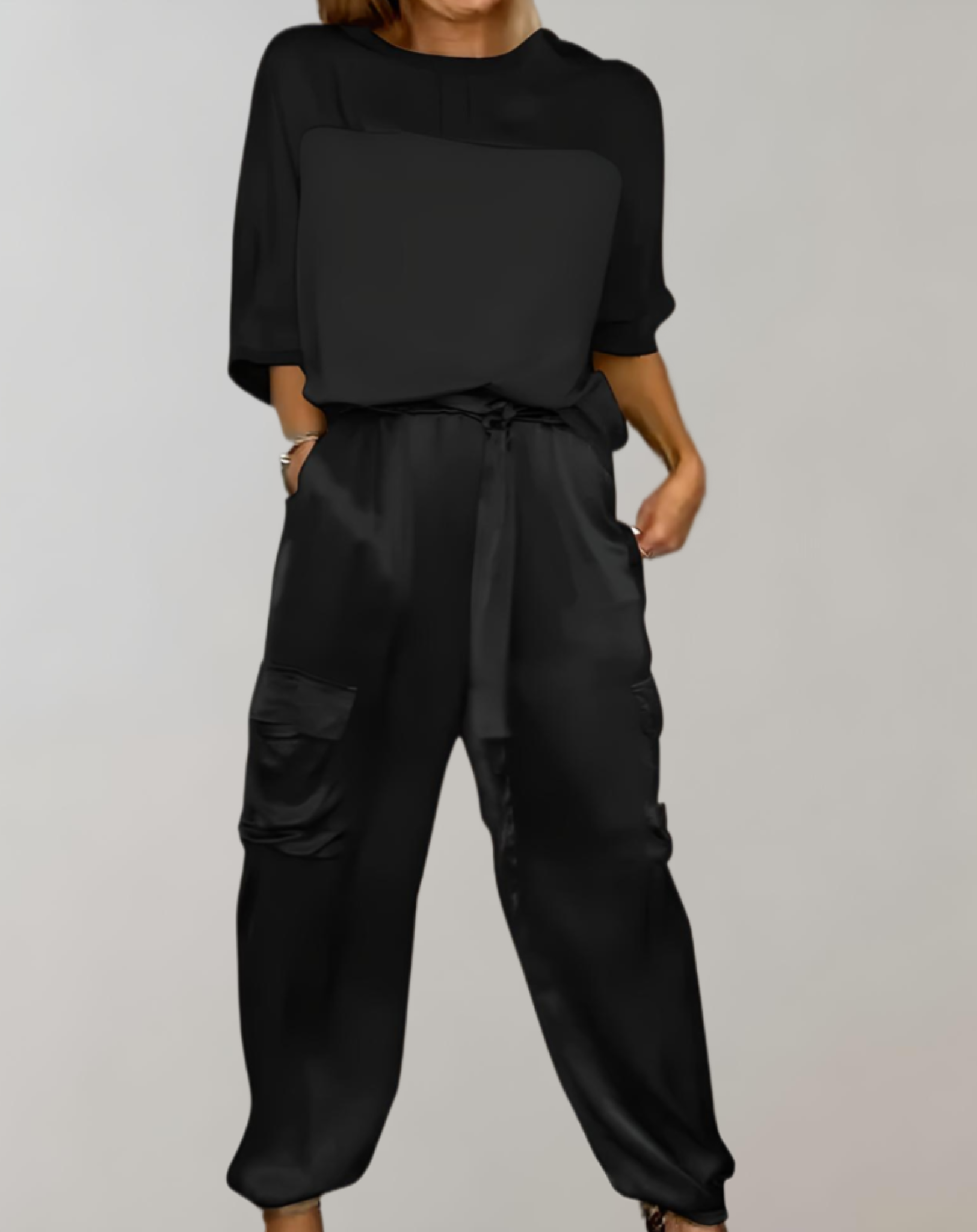 Vrouwen Stijlset met 3/4 Mouwen en Cargo Broek voor Elegante Gelegenheden 7