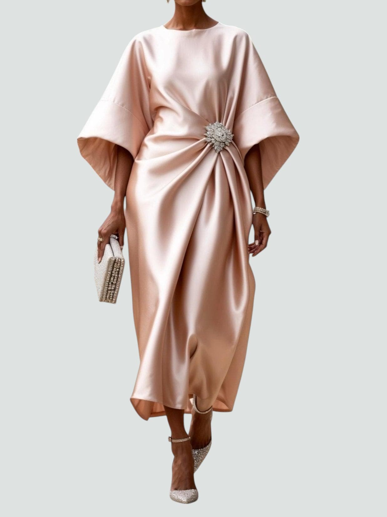 Dames Avondjurk met Vleermuismouwen en Broches Drapering Midi Beige