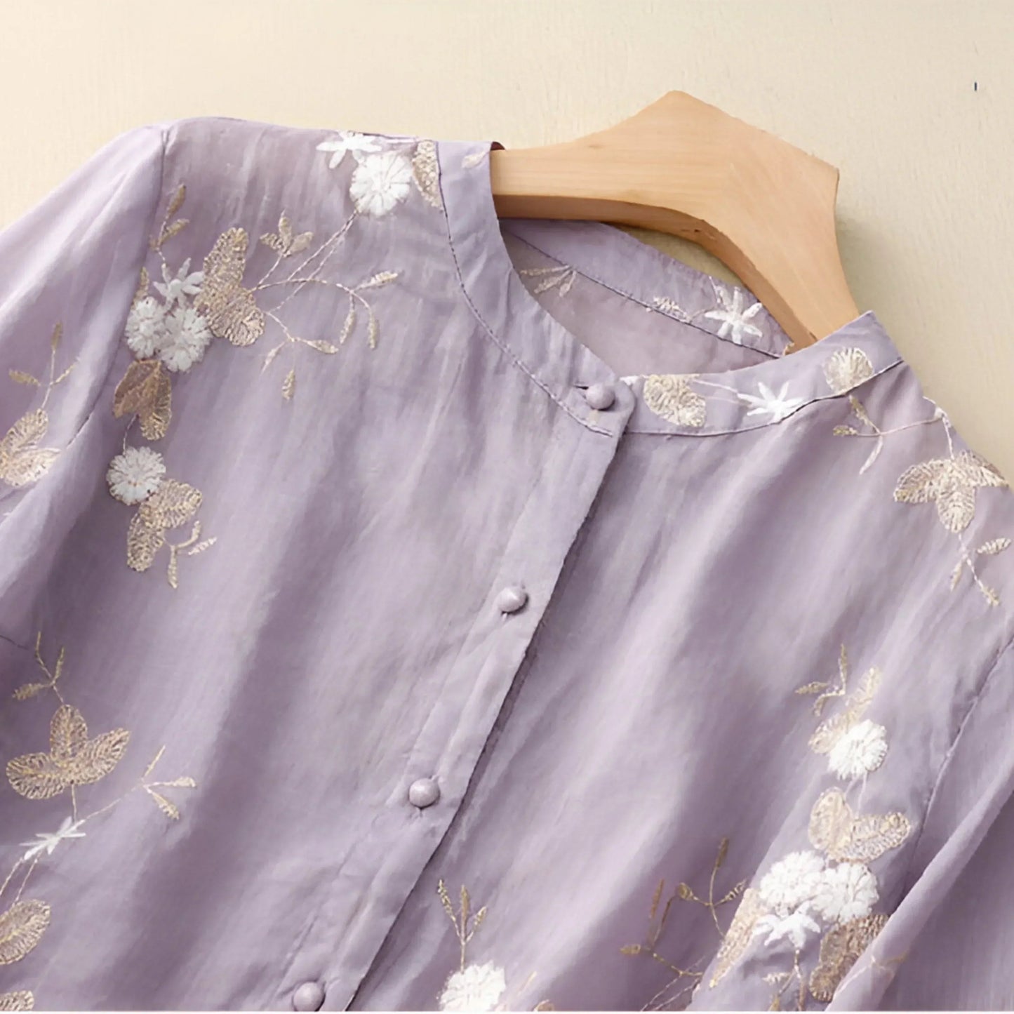Dames Blouse Driekwart Mouw met Bloemenborduursels en Knoopsluiting