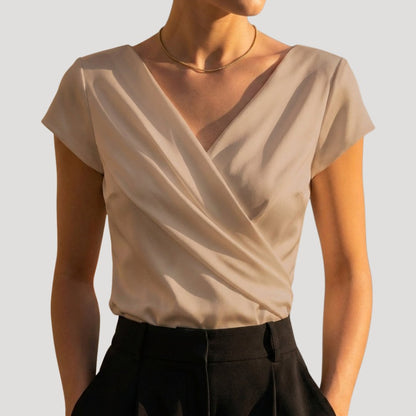 Dames Blouse Korte Mouw met Sluiting en V-hals Beige