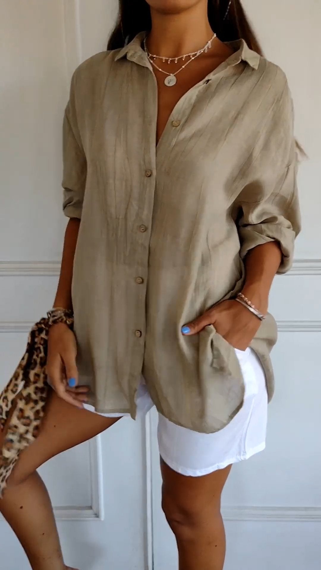 Dames Blouse Lange Mouw met V-hals en Knoopsluiting Oversized Abrikoos