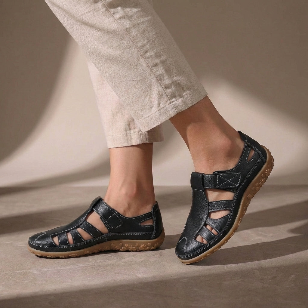 Dames Gesloten Sandalen met Klittenband en Uitsnijdingen Zwart