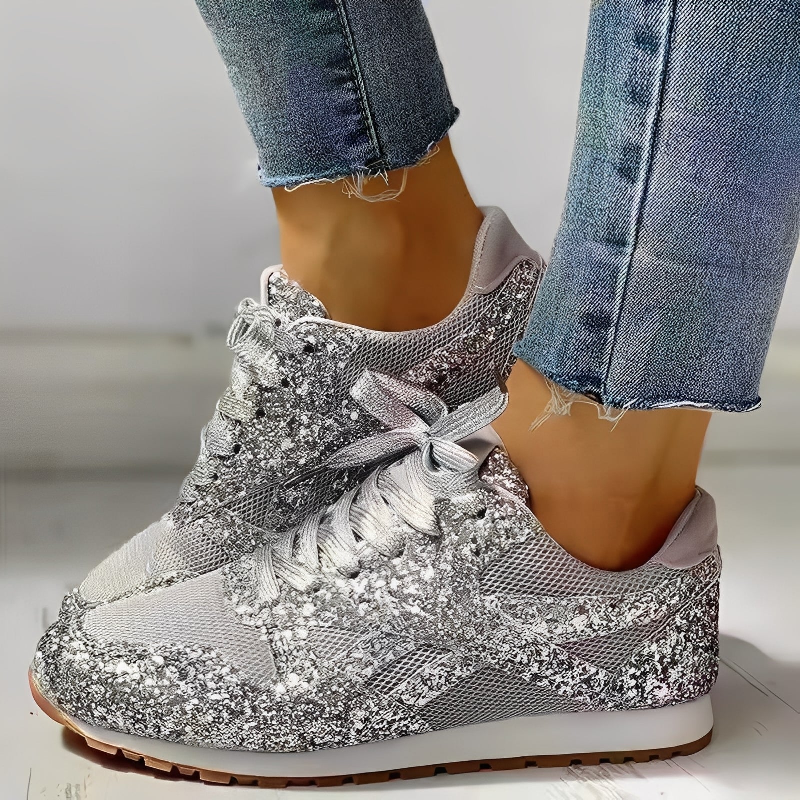 Dames Glitter Sneakers met Vetersluiting en Profielzool Zilver