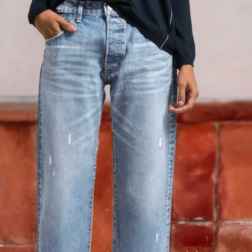 Dames Jeans Straight Fit met Destroyed Details en Gerafelde Zoom Lichtblauw