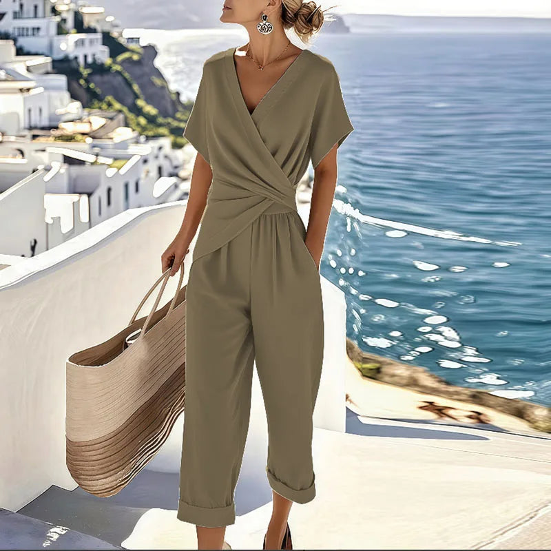 Dames Jumpsuit met Overslag V-hals, Korte Mouw en Omgeslagen Broekspijpen Kaki