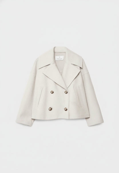 Dames Korte Jas met Dubbele Knoopsluiting en Oversized Revers