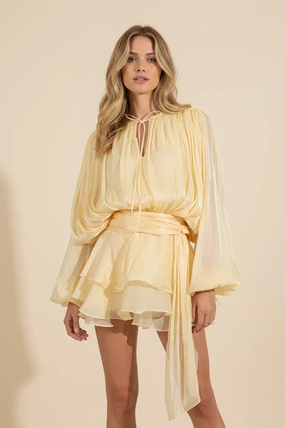 Dames Korte Jurk met Ballonmouwen en Strikdetail