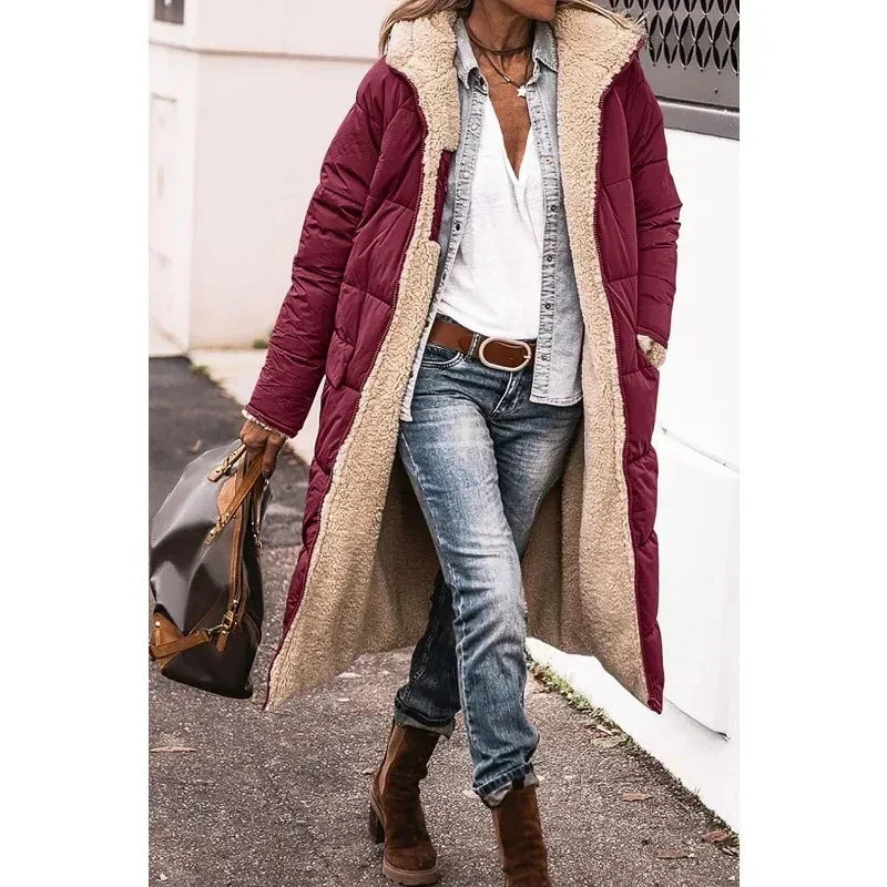 Dames Lange Winterjas met Capuchon en Sherpa Voering Bordeauxrood
