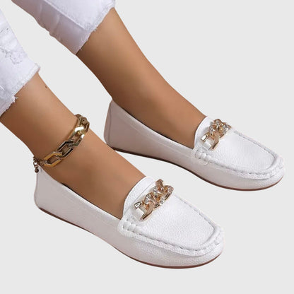 Dames Loafers met Gouden Kettingdetail en Platte Zool