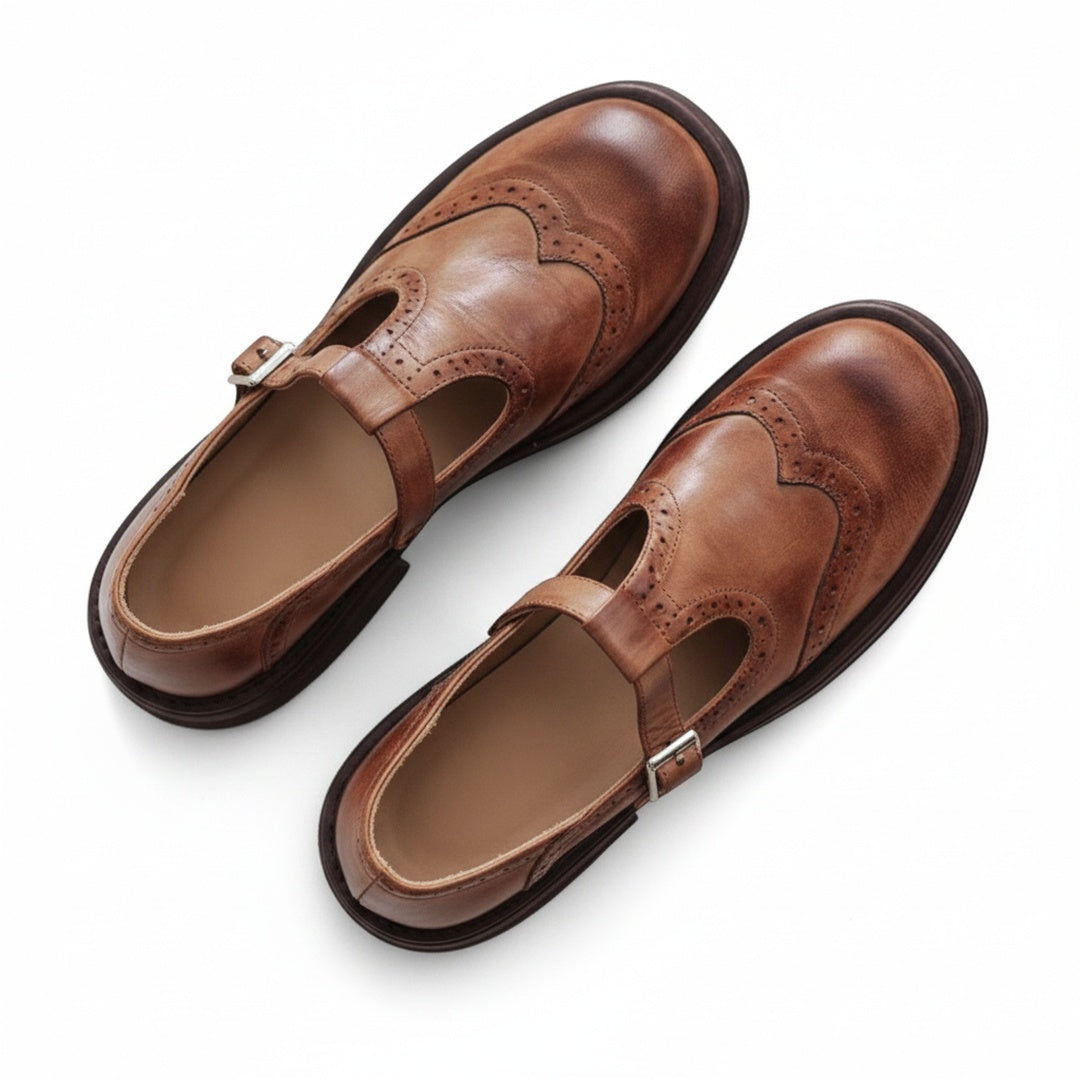 Dames Mary Jane Schoenen met Broguedetail en T-bandje met Gesp