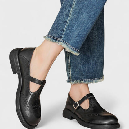 Dames Mary Jane Schoenen met Broguedetail en T-bandje met Gesp Zwart