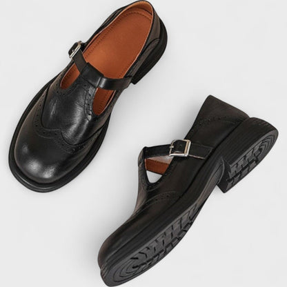 Dames Mary Jane Schoenen met Broguedetail en T-bandje met Gesp