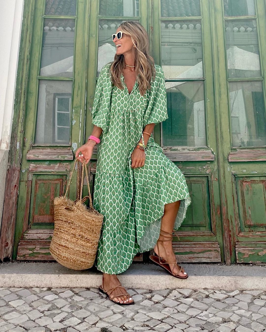 Dames Maxi Jurk met V-hals en Bloemenprint Oversized Groen Wit