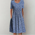 Blauw met bloemen