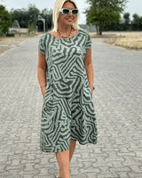 Dames Midi Jurk Korte Mouw met Ronde Hals en Zebraprint