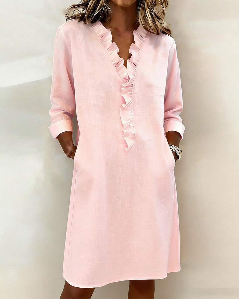 Dames Midi Jurk met V-hals, Volants en Rechte Snit Roze