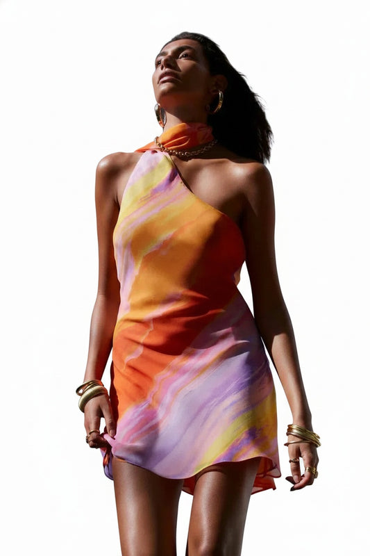 Dames Mini Jurk met Halternek en Asymmetrische Snit met Kleurverloop Print