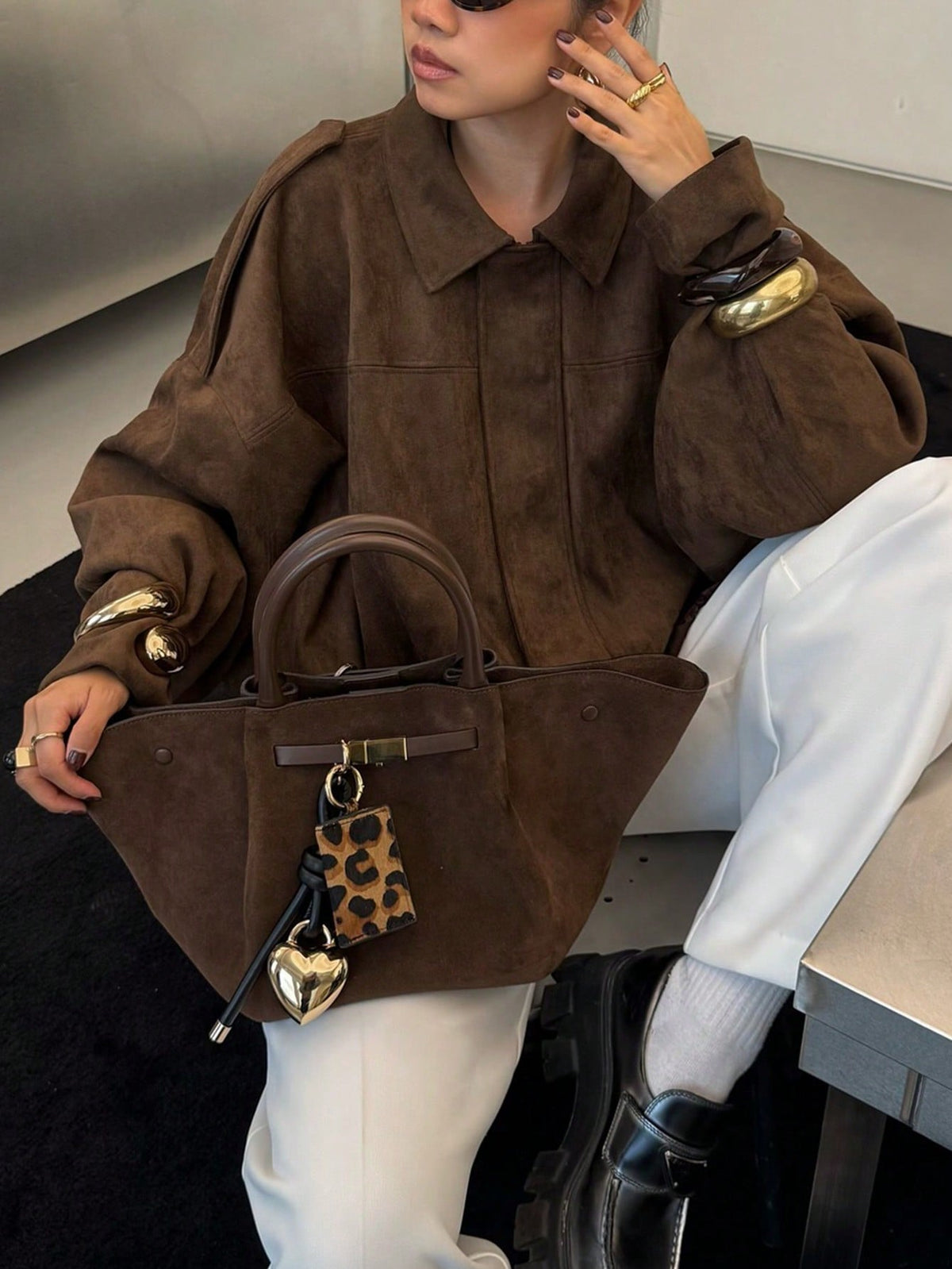 Dames Oversized Bomberjack met Rits en Opstaande Kraag Donkerbruin