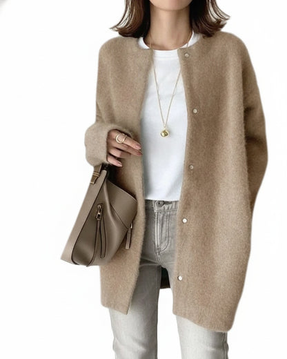 Dames Oversized Cardigan met Ronde Hals en Drukknopen