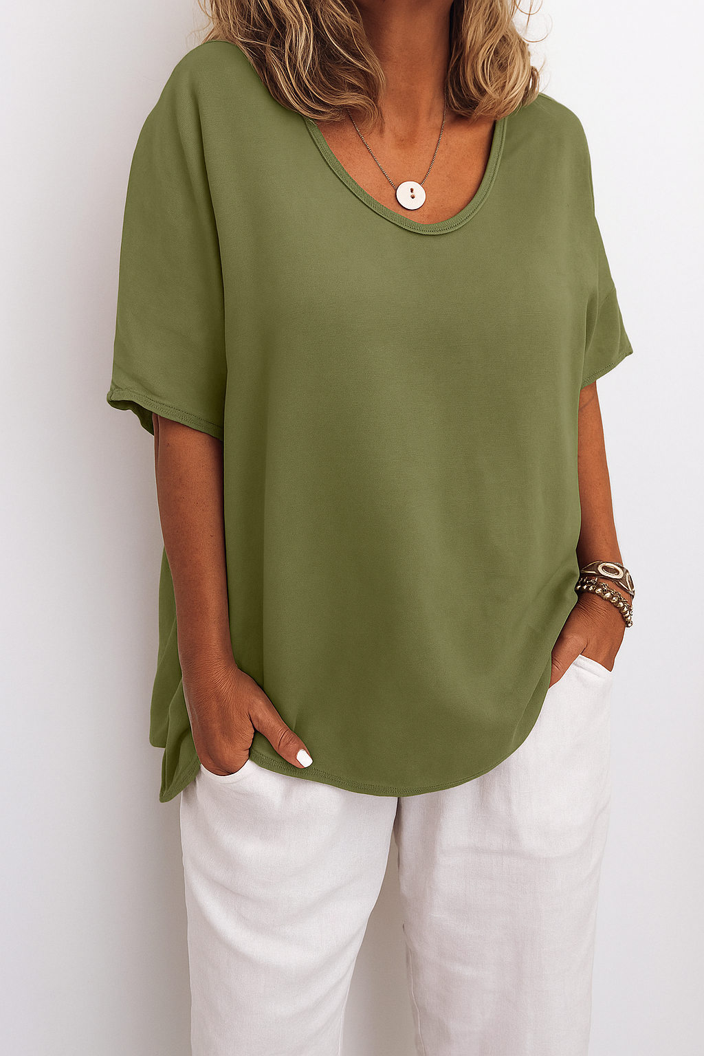 Dames Oversized T-Shirt Korte Mouw met Ronde Hals en Zijsplit Donker Olijfgroen