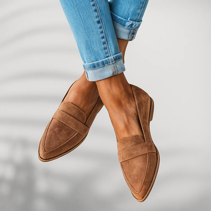 Dames Penny Loafers met Puntneus en Instapper Design Bruin