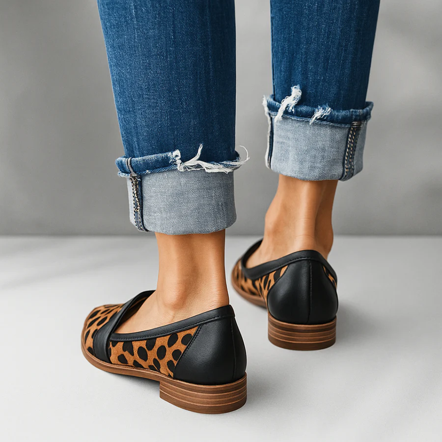 Dames Penny Loafers met Puntneus en Instapper Design