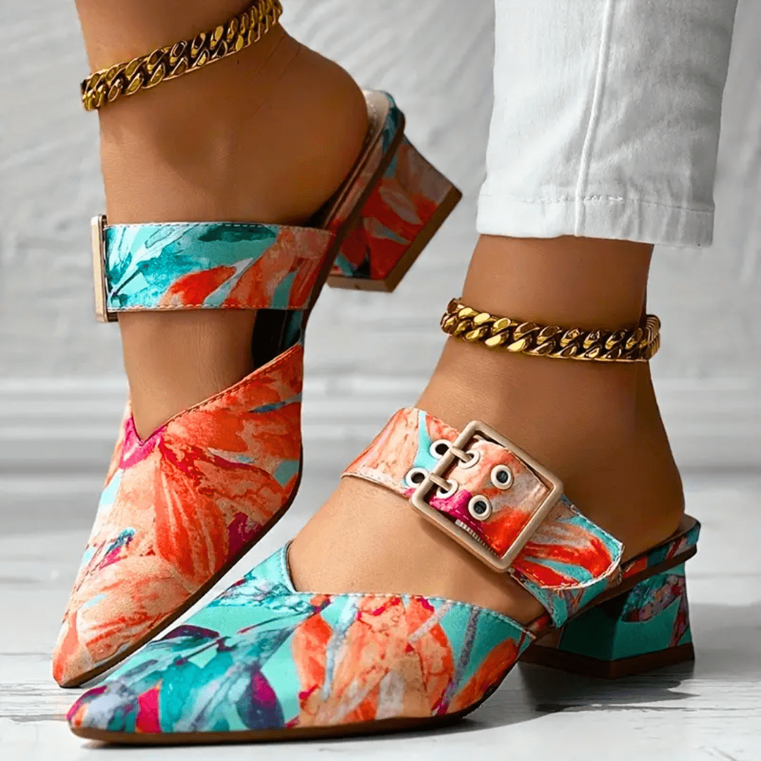 Dames Pumps met Bloemenprint en Enkelband met Gesp