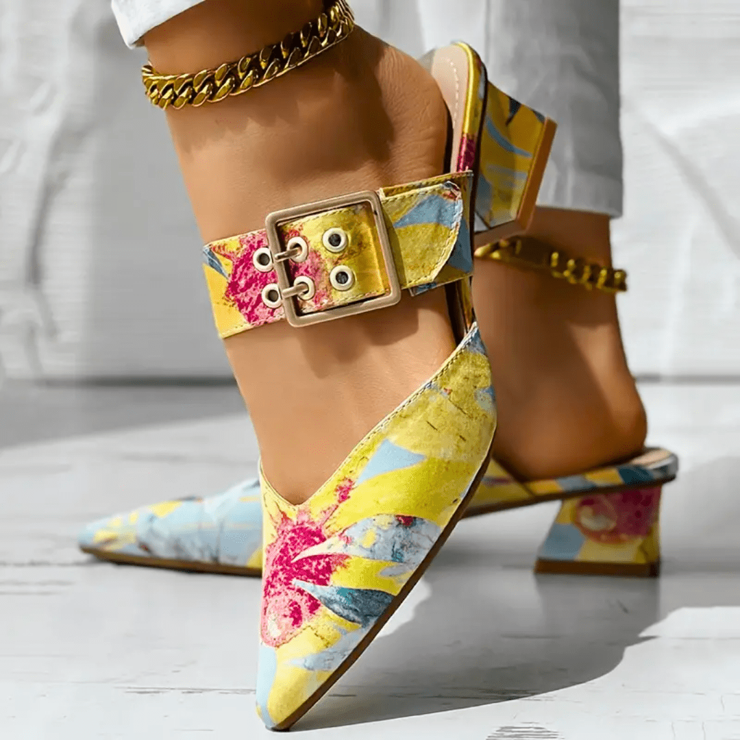 Dames Pumps met Bloemenprint en Enkelband met Gesp