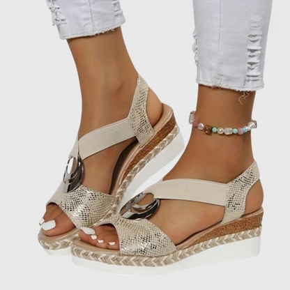 Dames Sandalen met Sleehak en Elastische Bandjes Beige